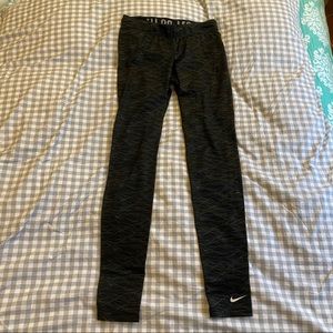 Nike leggings